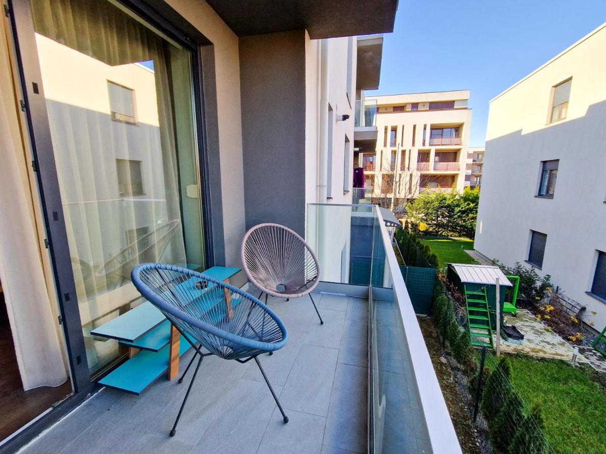 Mirvana Apartments Legacy Residence Temesvár Kültér fotó